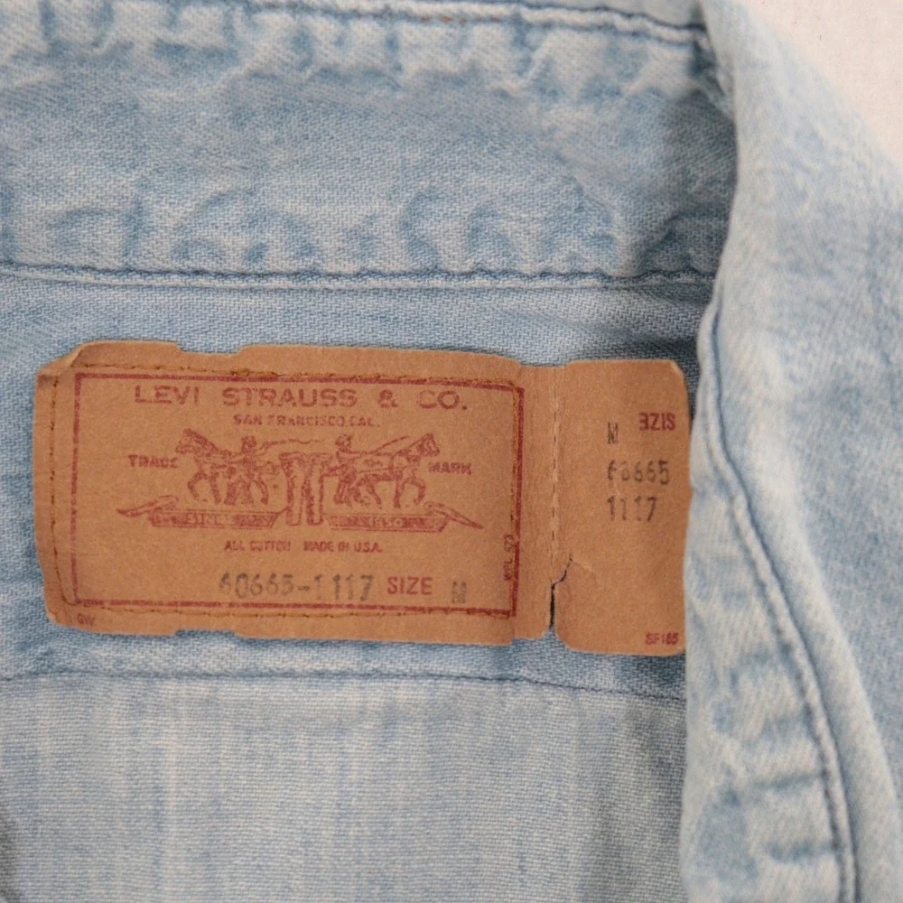 VTG Levi's Denim Shirt Western Workwear Orange Tab Light Wash Cotton USA Men M